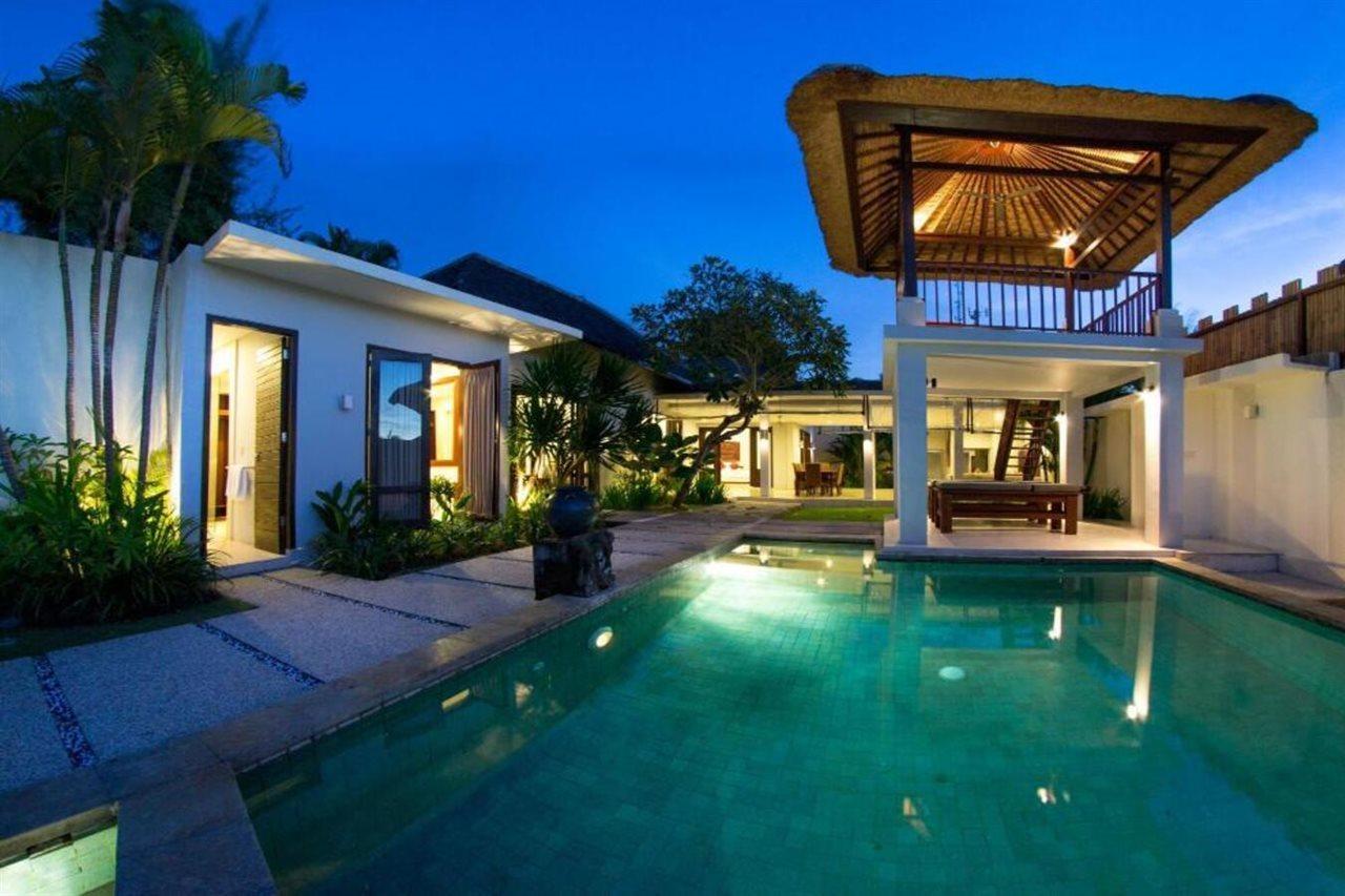 Villa Seratus Jimbaran Buitenkant foto