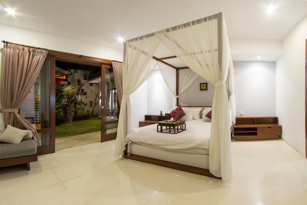 Villa Seratus Jimbaran Buitenkant foto