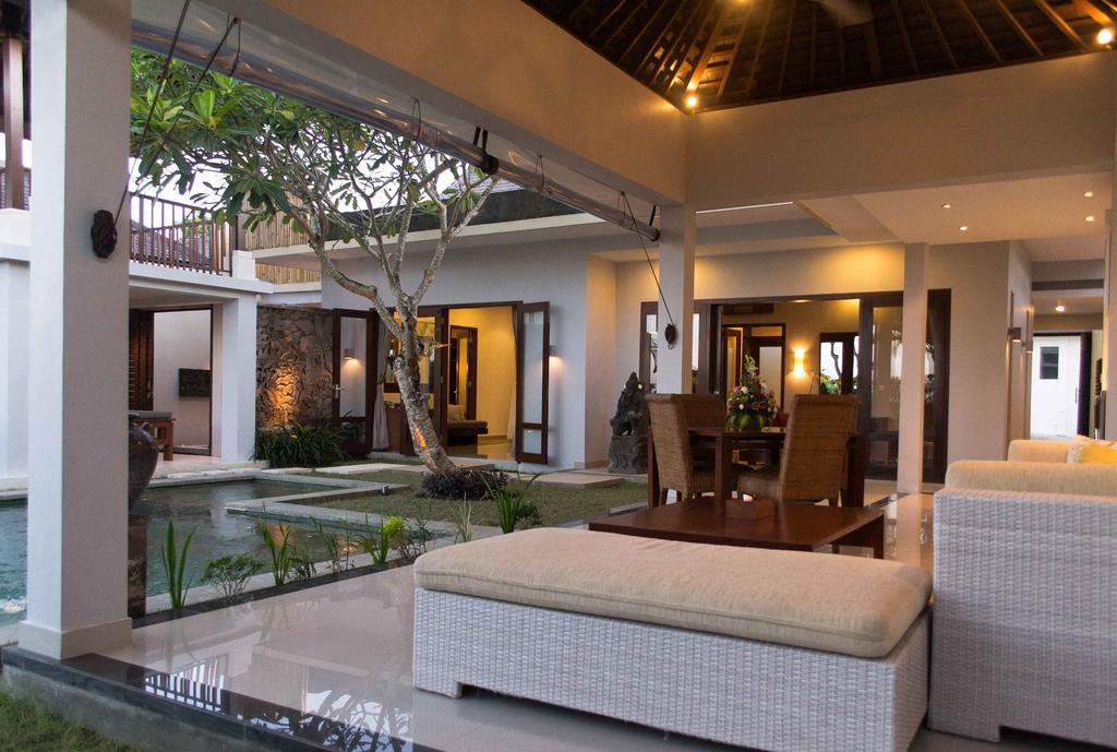 Villa Seratus Jimbaran Buitenkant foto
