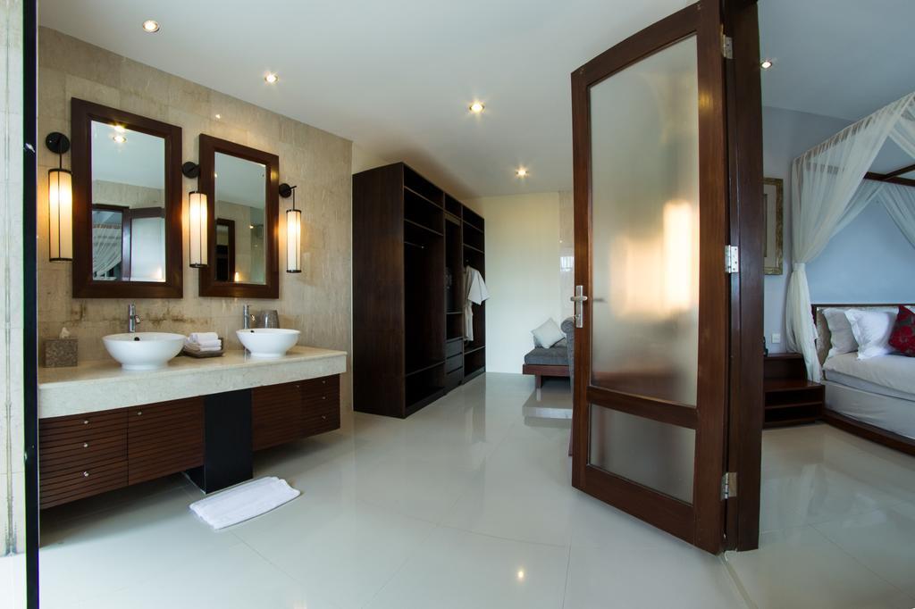 Villa Seratus Jimbaran Buitenkant foto