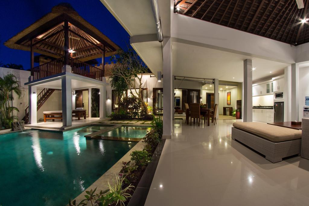 Villa Seratus Jimbaran Buitenkant foto